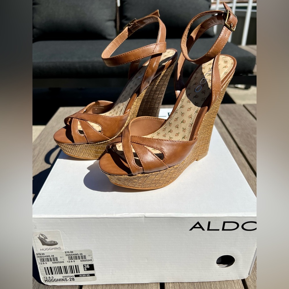 ALDO - wedge sandals- platform summer size 6 (36)